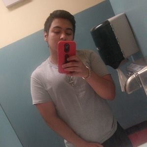 Meet your Posher, Fernando